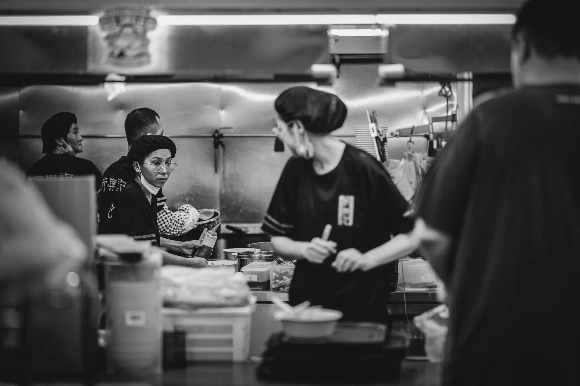 企业形象策划全流程解析：从品牌诊断到视觉落地的关键步骤