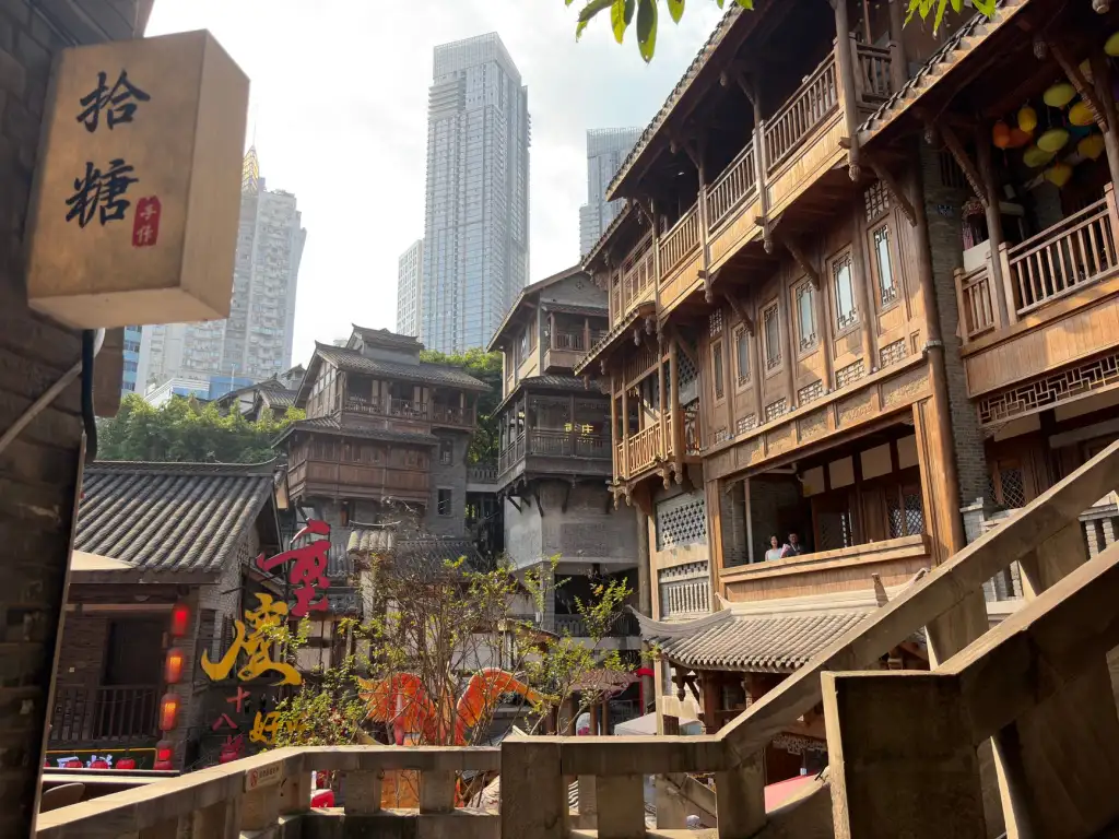 重庆企业品牌升级全攻略：从LOGO重塑到IP形象设计落地
